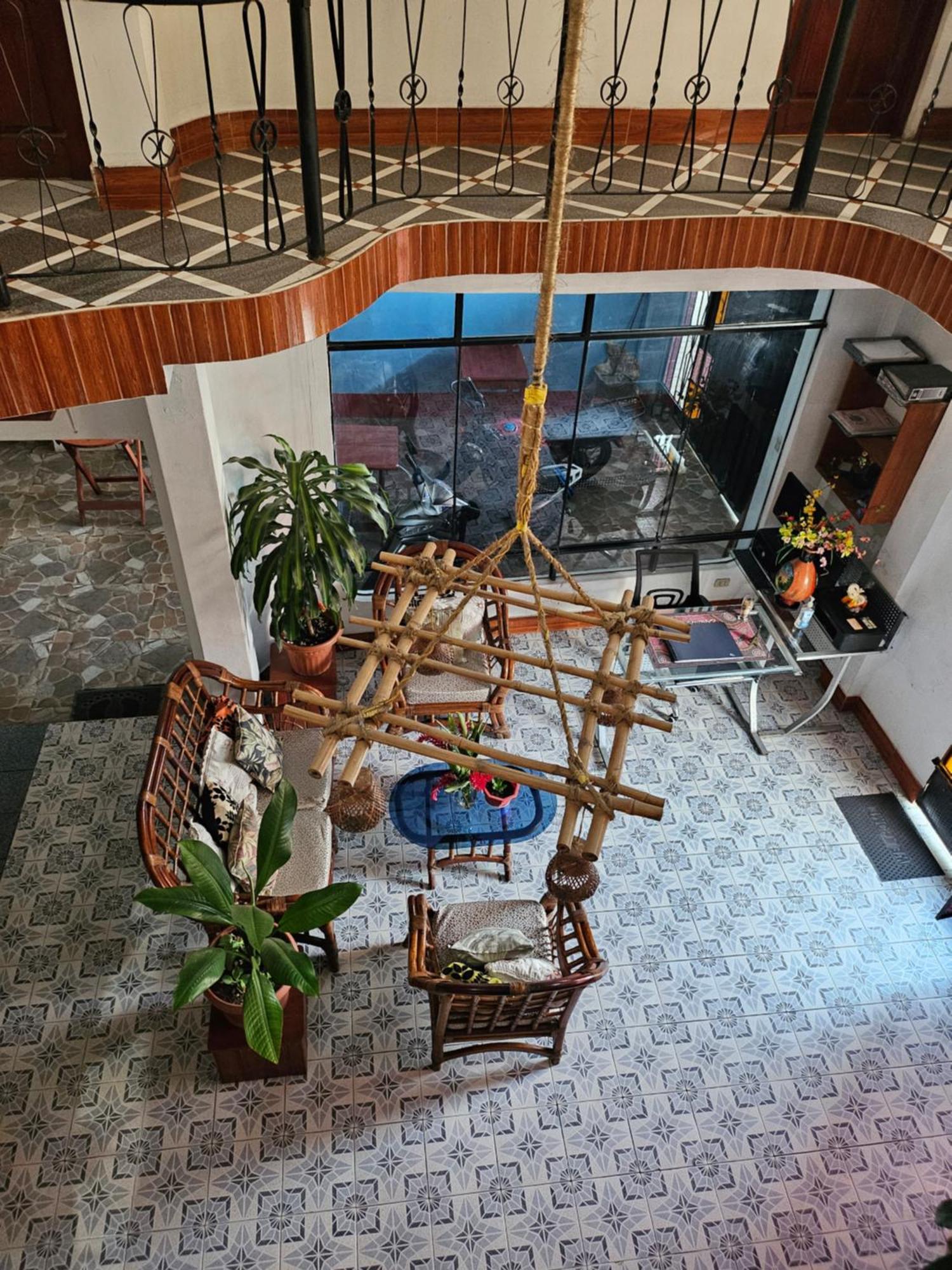 Sarisa House Hotel Iquitos Exterior photo
